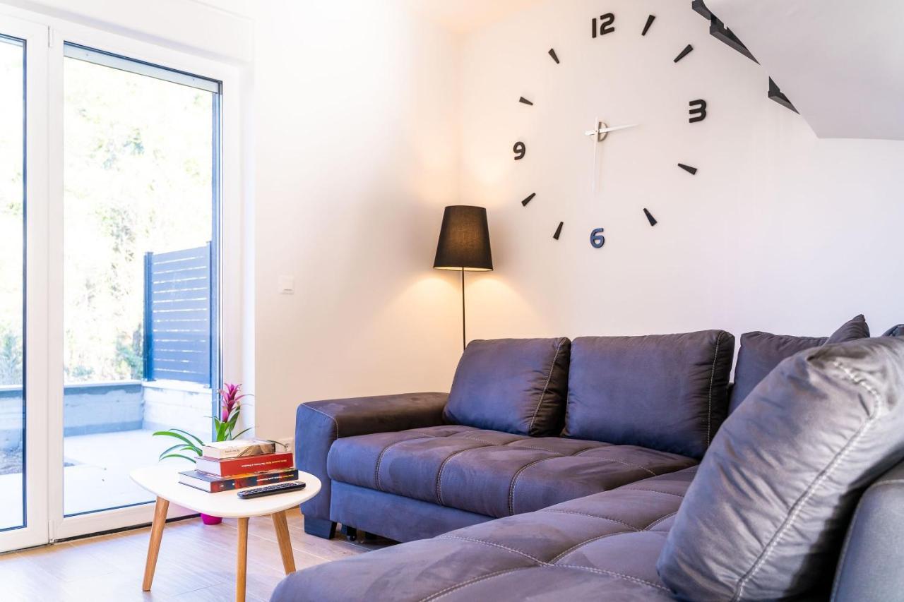 Apartment 'Holiday Above Dubrovnik' Exteriör bild