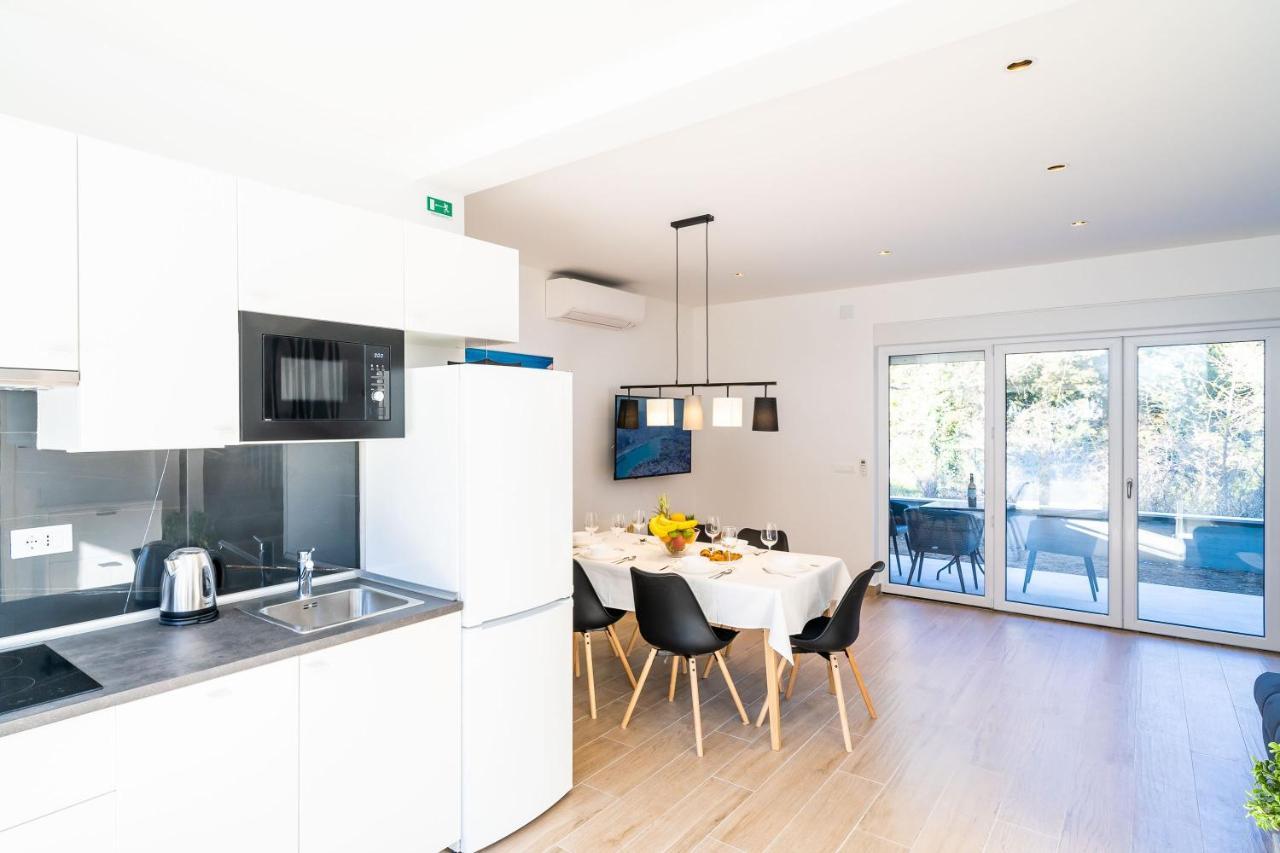 Apartment 'Holiday Above Dubrovnik' Exteriör bild